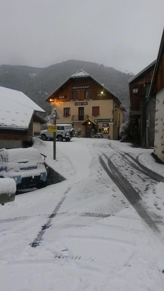 Chalet 1200 Saint-Francois-Longchamp Exterior photo