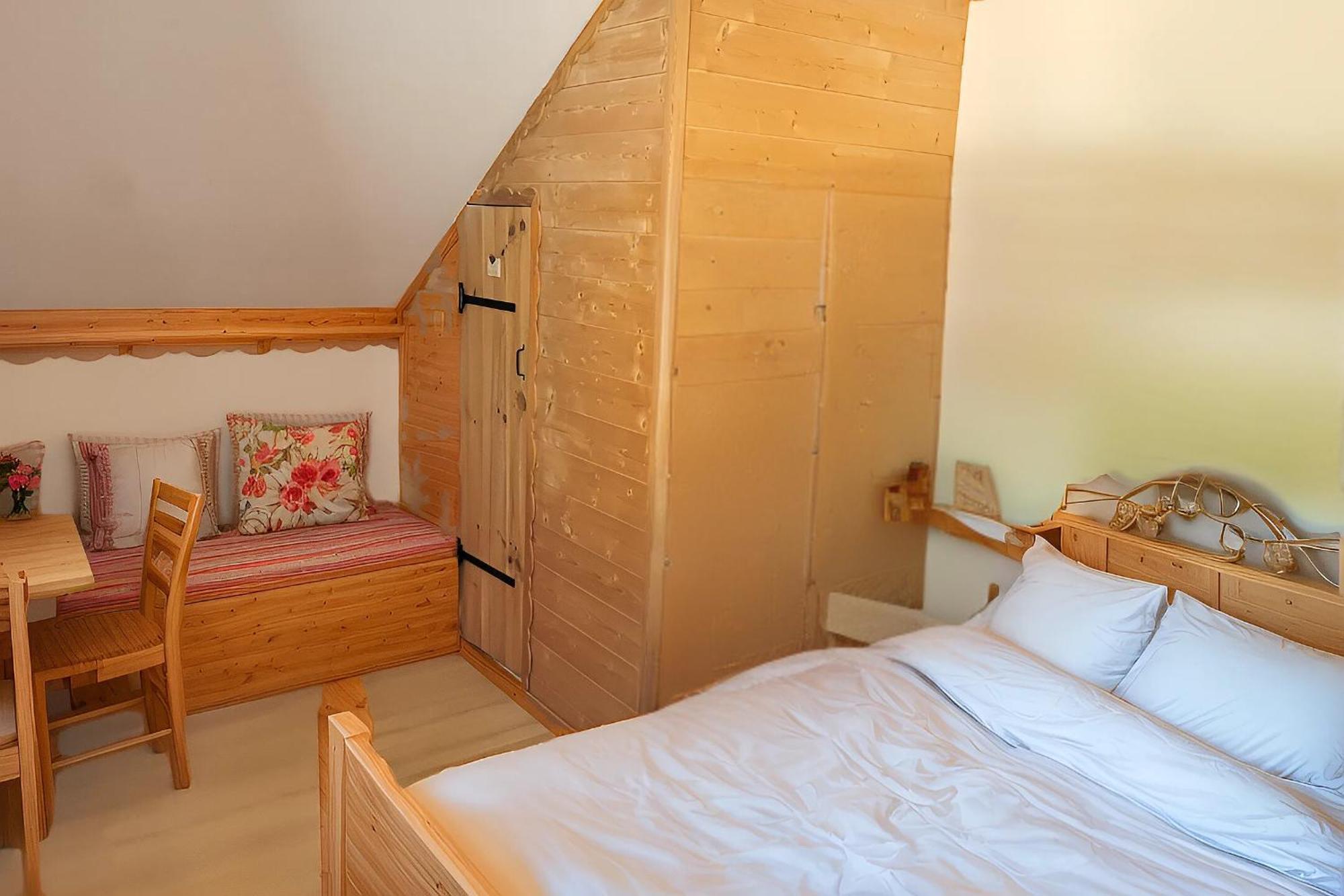 Chalet 1200 Saint-Francois-Longchamp Room photo